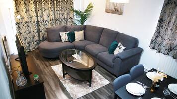 Apartment, Multiple Beds | Interior