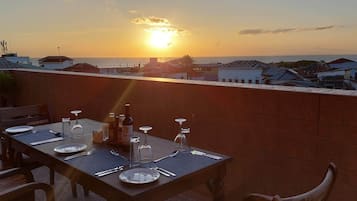 Café da manhã, almoço e jantar