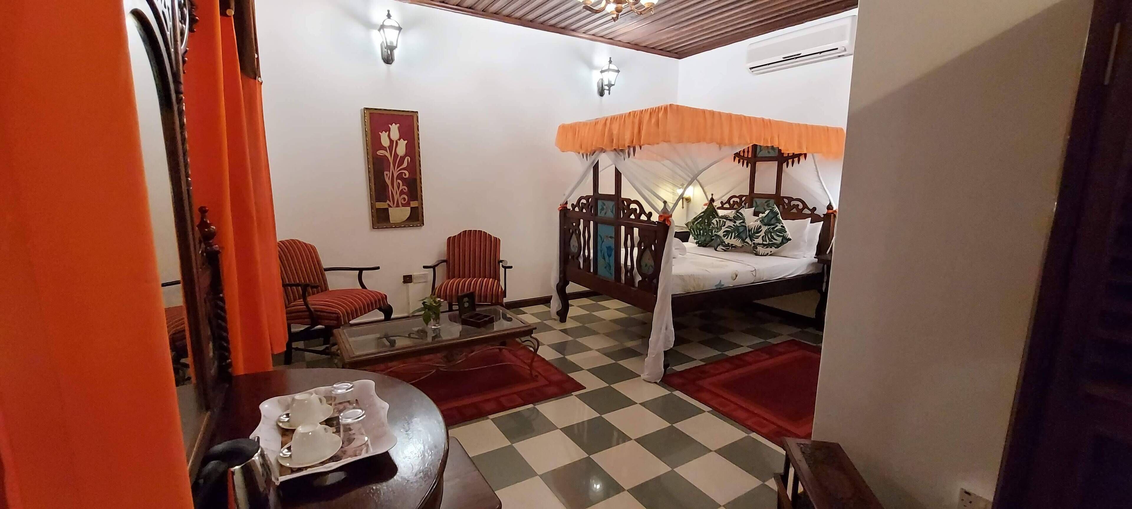 Photo - Horizon Palace