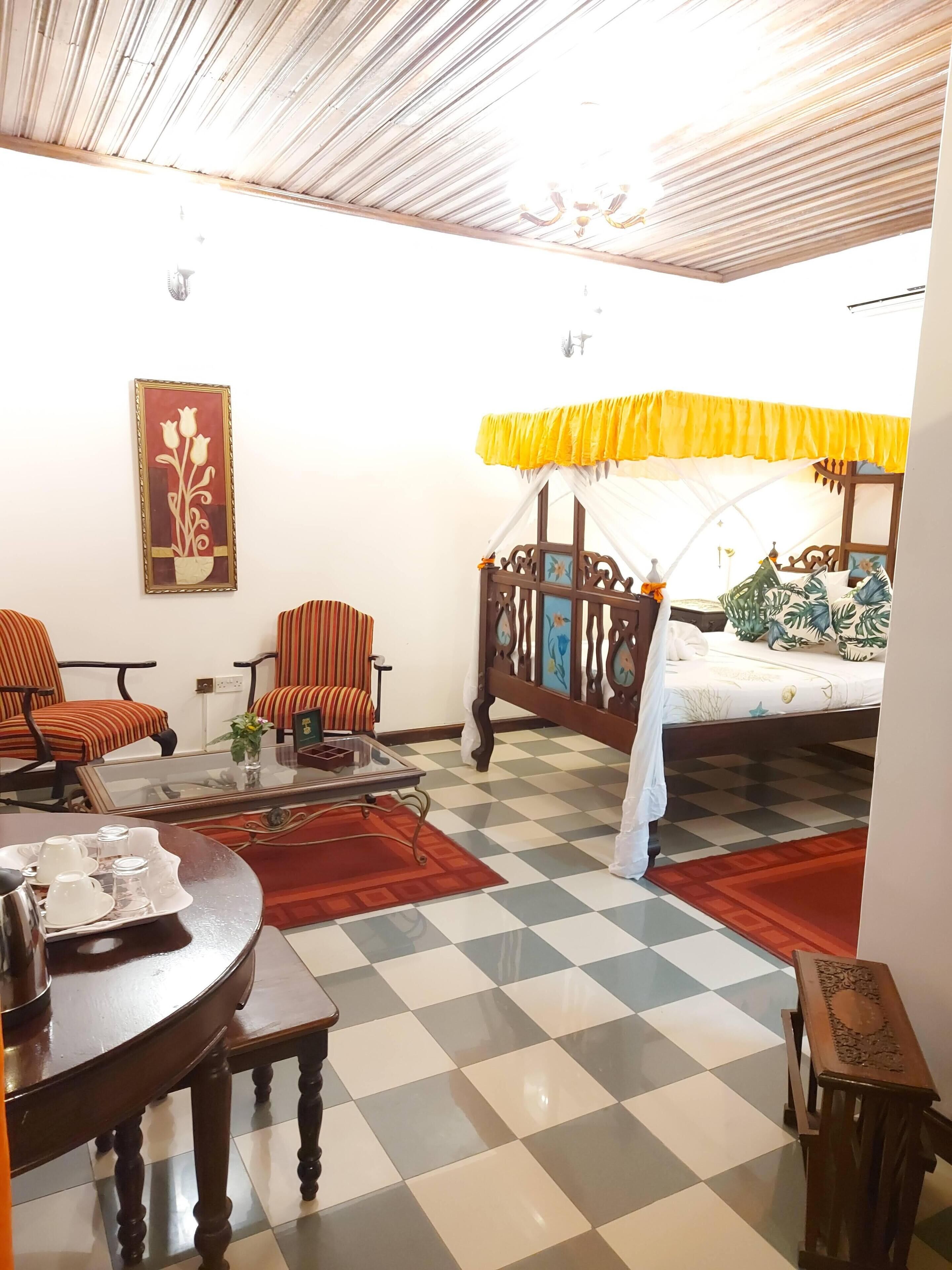 Photo - Horizon Palace