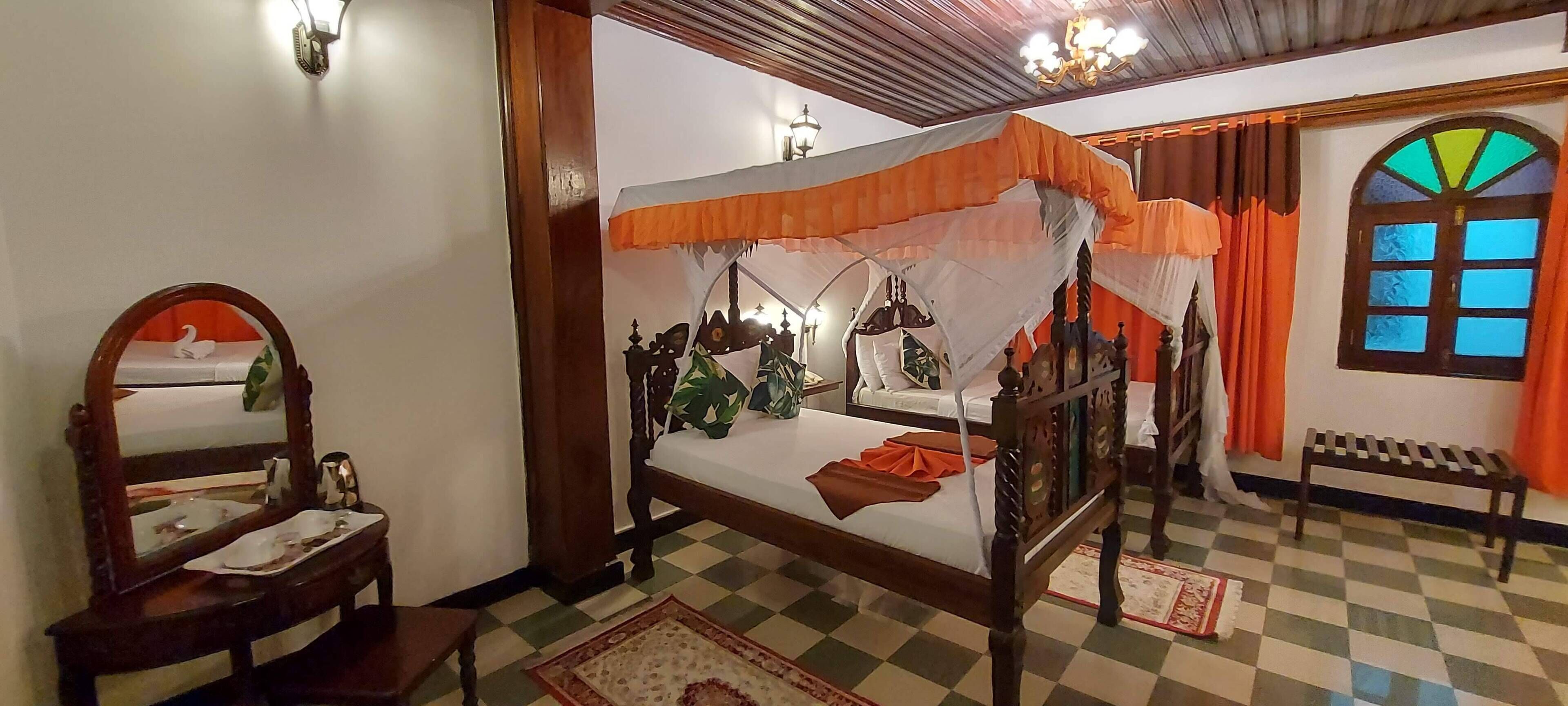 Photo - Horizon Palace