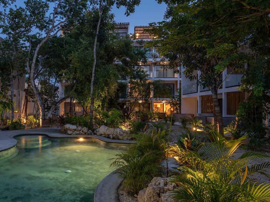 1 habitación y espacio para trabajar con laptop