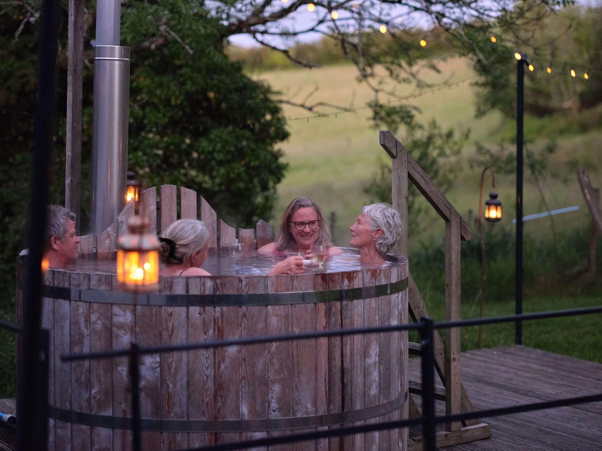 Outdoor spa tub