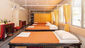 Thai massages
