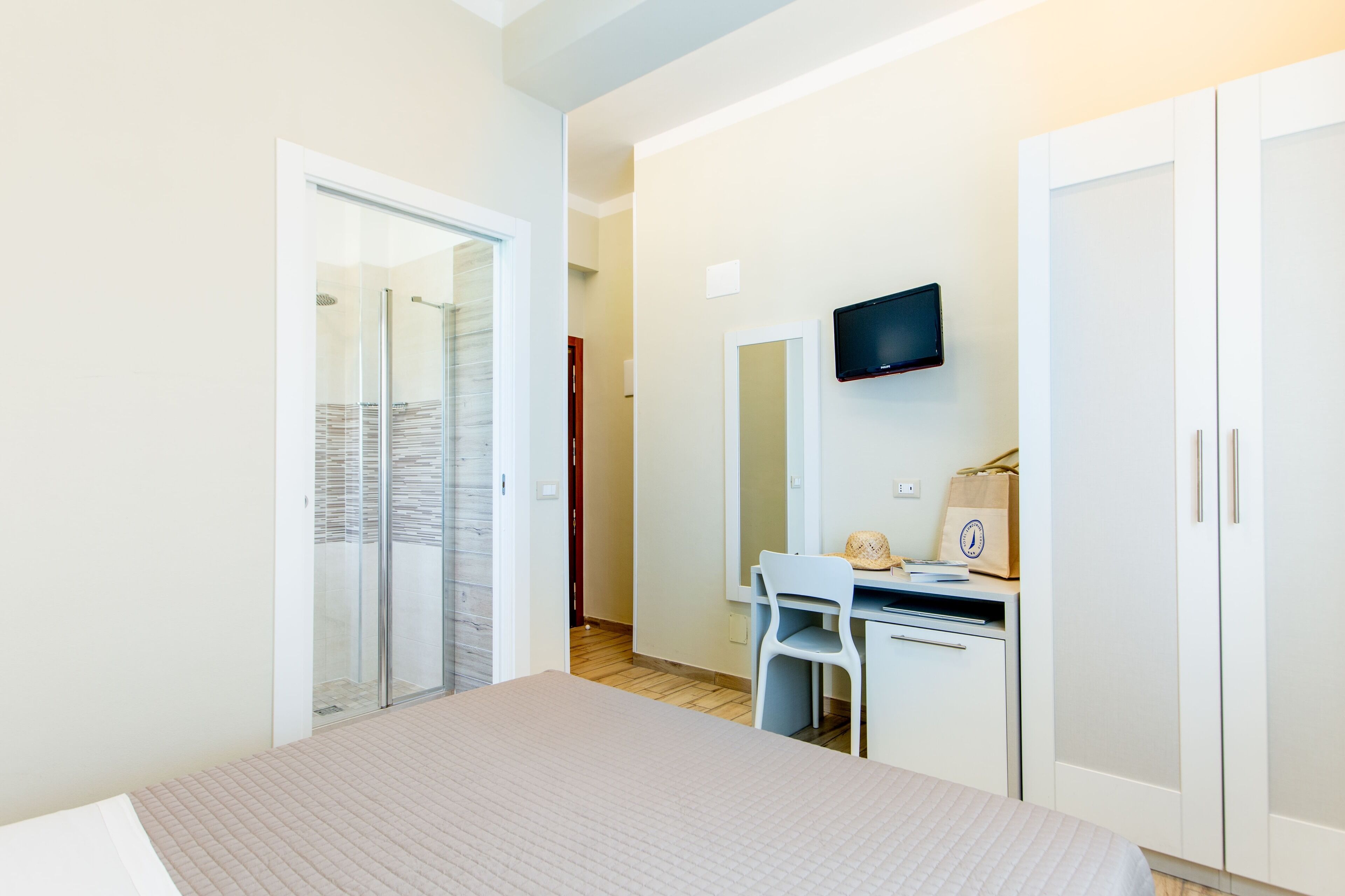 Coffres-forts dans les chambres, Wi-Fi gratuit