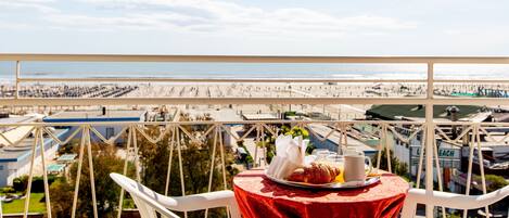 Superior Quadruple Room, Balcony, Sea View | Outdoor dining