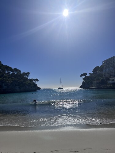 Modern bungalow with heated pool, 50m from the sea - whirlpool -