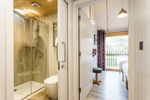 Cottage | Bathroom
