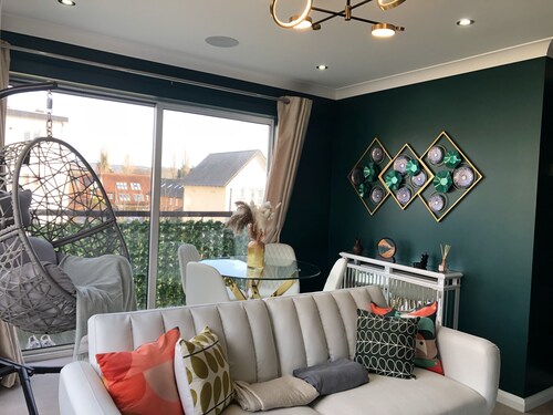 Beautiful 1-bed Apartment in Redhill