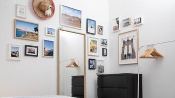 1 Schlafzimmer, BĂŒgeleisen/BĂŒgelbrett, Reisekinderbett, kostenloses WLAN