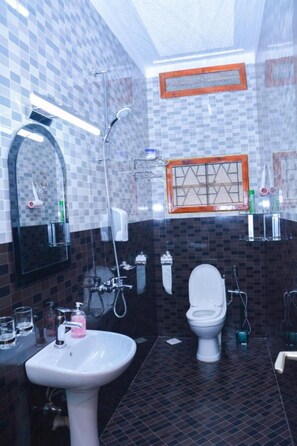 Slippers - SamWeb Bed and Breakfast (Kampala)
