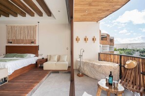 Tabla de planchar con plancha, wifi y ropa de cama 