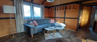 Family-friendly vacation home with garden on the edge of the heath