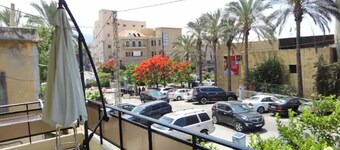 Full Home, by Meta House!