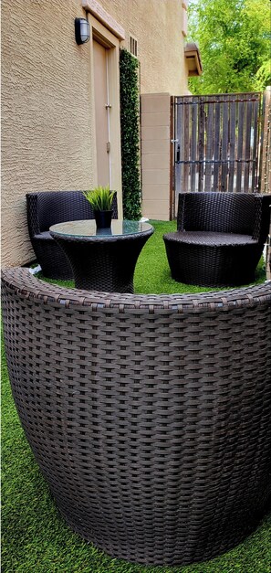 Property grounds - Modern Studio / 2 min from Phoenix Raceway & 12 min from State Farm Stadium!** (Tolleson)