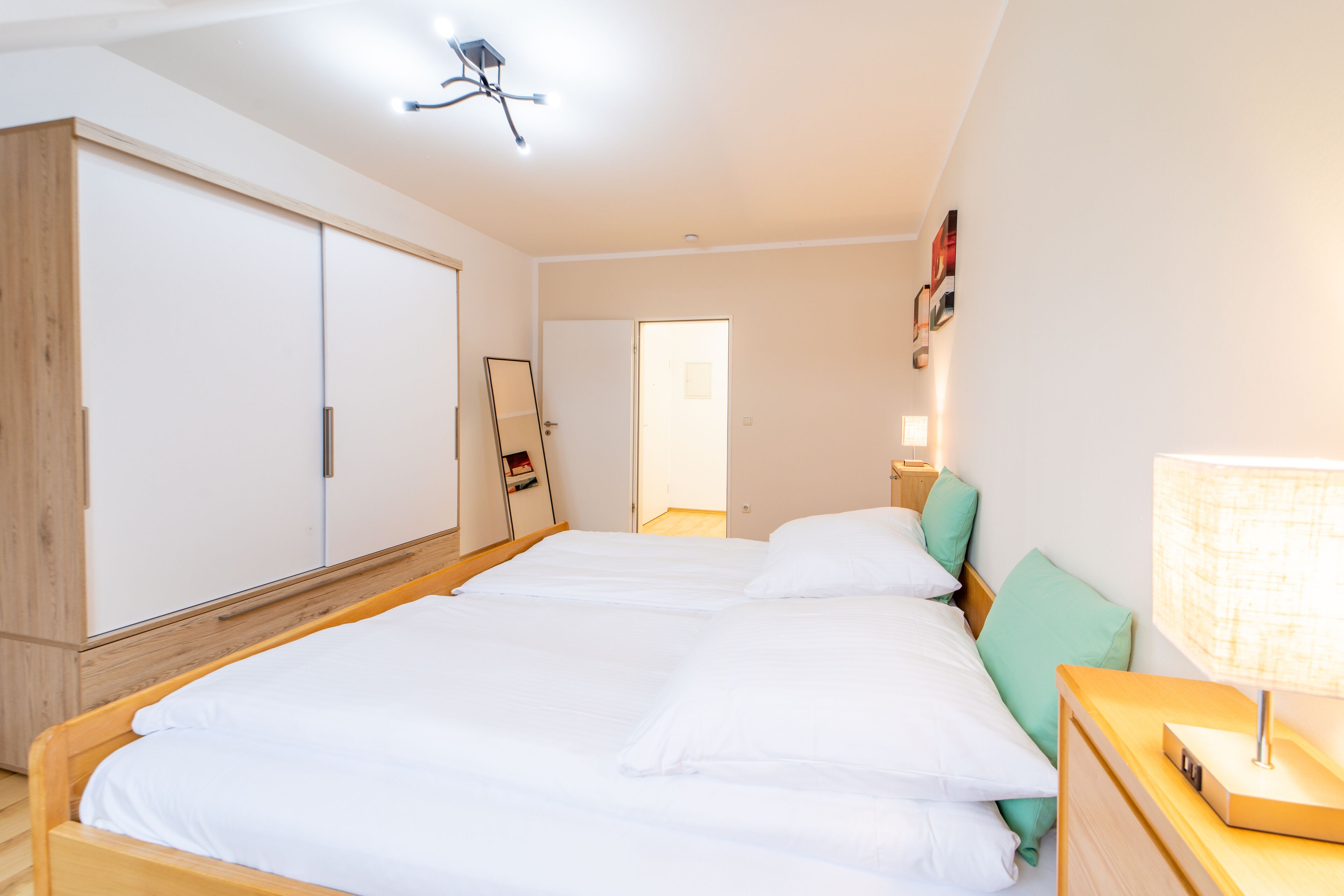 1 bedroom, desk, iron/ironing board, free WiFi