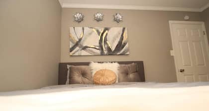 Home Sweet Home Bungalow