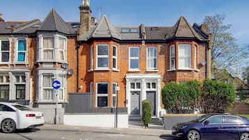 Apartment | Exterior