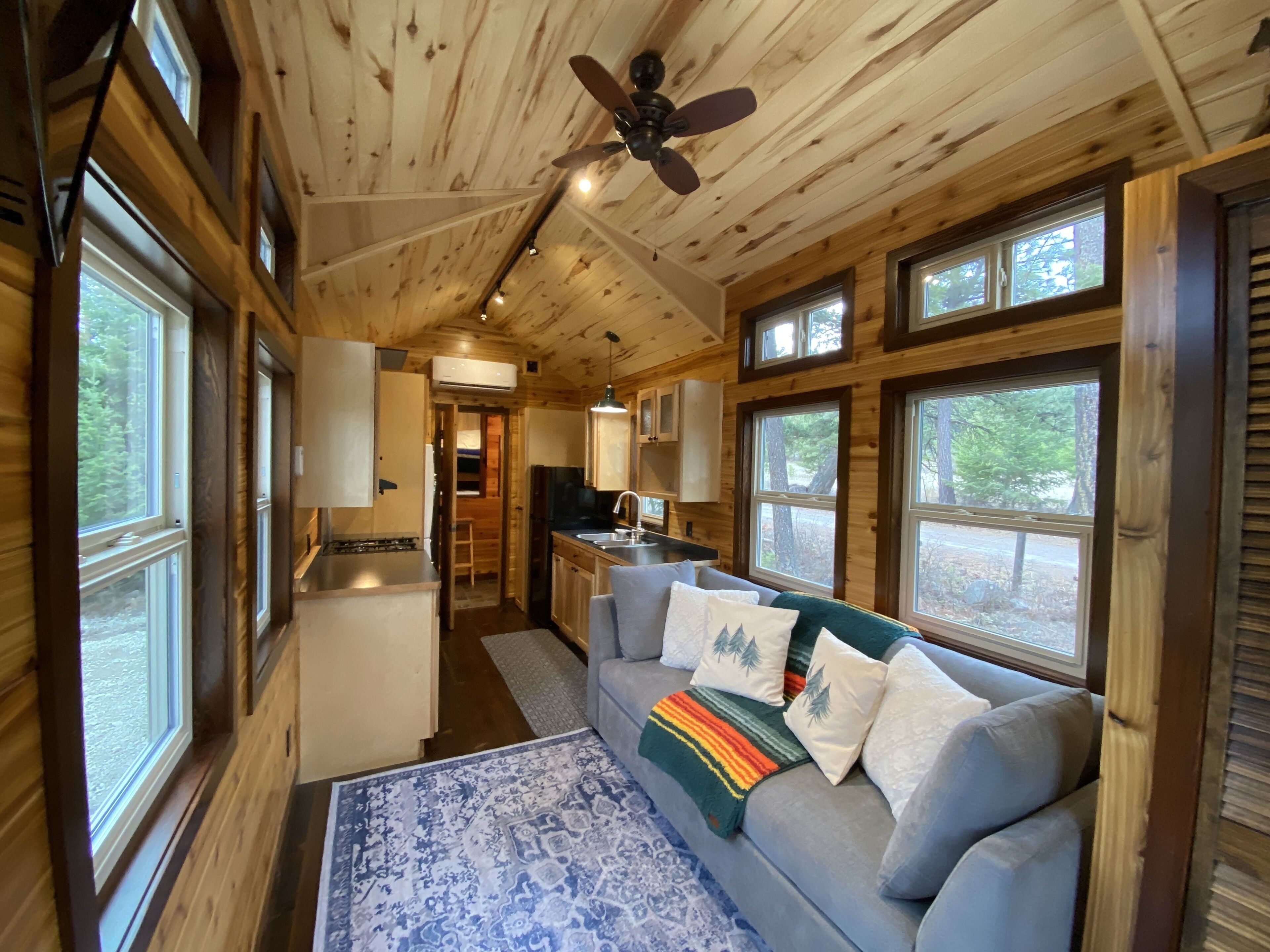 Cozy Tiny Home near Flathead Lake #NoBadDaysLakeside