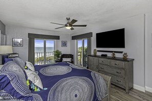 3 bedrooms, desk, iron/ironing board, travel cot - Spectacular New Oceanfront 3/2 Condo- "Seascape" at Reef Club (Indian Rocks Beach)