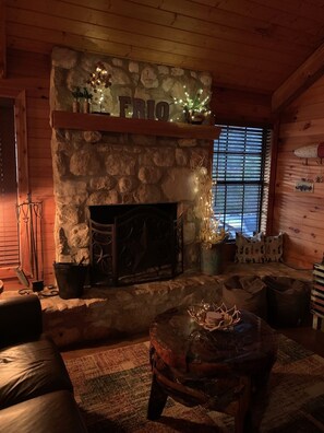 Interior - Rustic lodge retreat minutes from the Frio! (Concan)