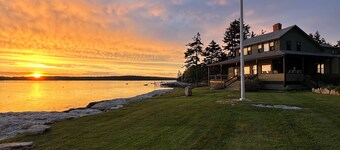 Exclusive oceanfront home, private sandy beach, expansive view, stunning sunsets