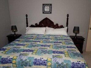 Quarto standard | 2 quartos, ferros/tábuas de passar roupa, Wi-Fi de cortesia