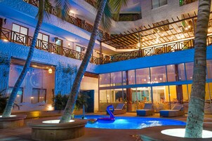 2 outdoor pools, open 9:00 AM to 8:00 PM, sun loungers