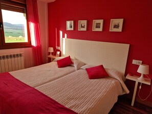 7 bedrooms, WiFi
