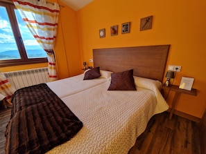 7 bedrooms, WiFi