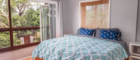 9 室のベッドルーム、アイロン / アイロン台、WiFi (無料)、ベッドシーツ