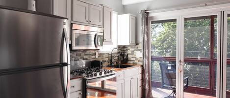 Fridge, microwave, oven, stovetop