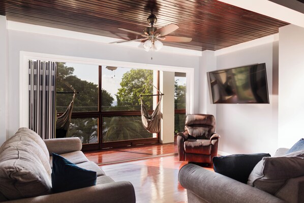 TV connectée, livres