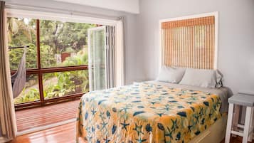 2 makuuhuonetta, silitysrauta/-lauta, ilmainen Wi-Fi, vuodevaatteet