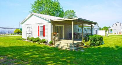 Pet Friendly and Close to Local Favorites