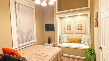 2 habitaciones, tabla de planchar con plancha, wifi y ropa de cama