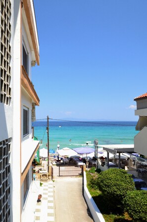 Deluxe Triple Room | Balcony view