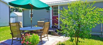 Pet Friendly and Close to Local Favorites