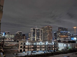Exterior - Lovely 3br/3bath apt  luxurious riveroaks & 1min from galleria 3Bedroom (Houston)