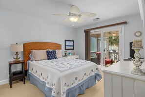 4 bedrooms, desk, iron/ironing board, travel crib