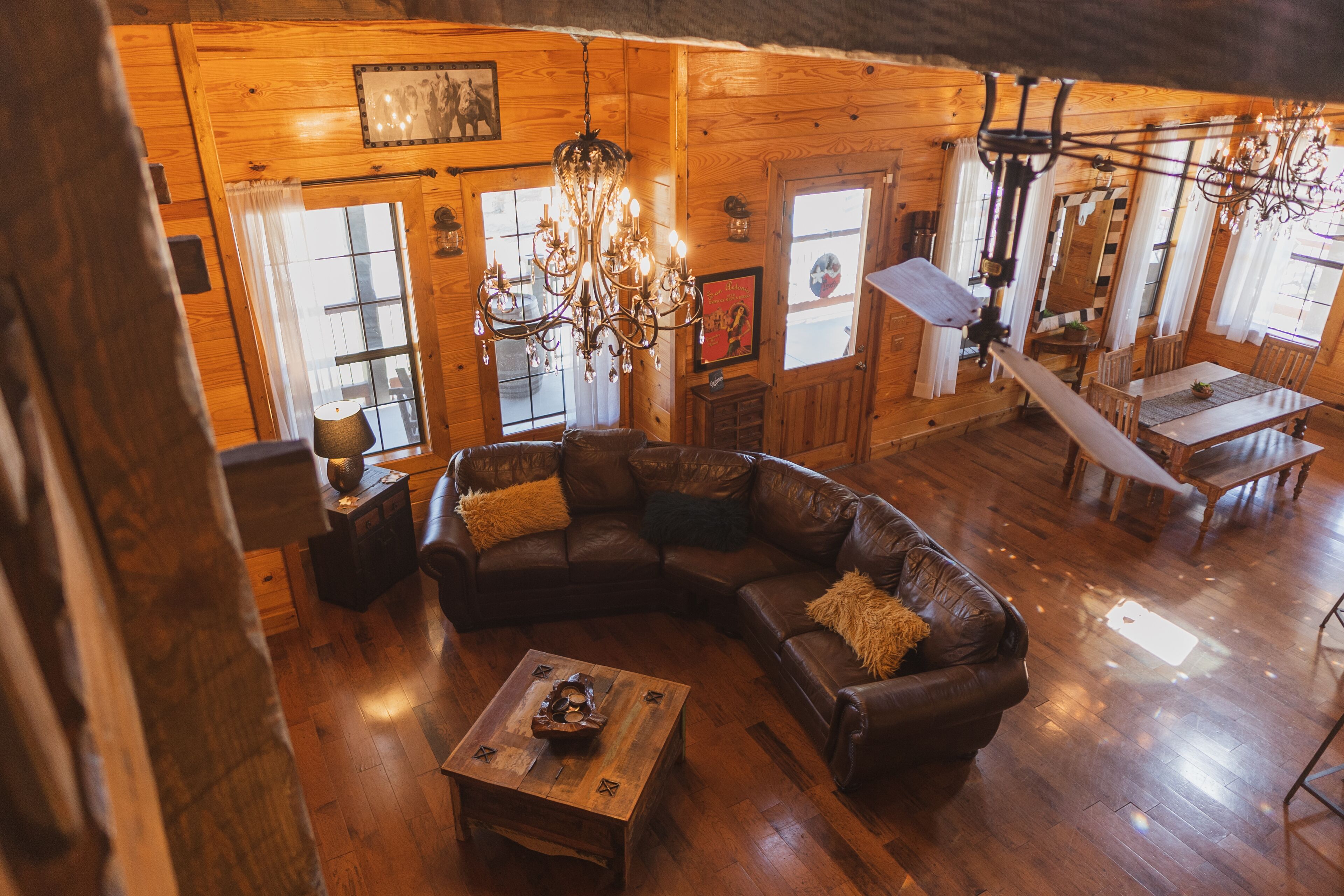 Ranchers Retreat ~ Luxury Texas Escape For Friends & Family - New Braunfels, TX