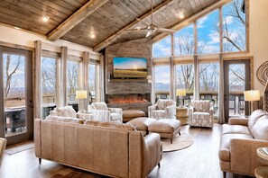 Chimenea, futbolito y tenis de mesa 