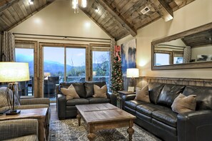 TV, peis, videospill og DVD-spiller