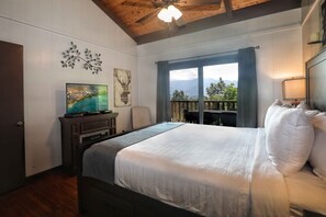 2 bedrooms, iron/ironing board, travel cot, free WiFi