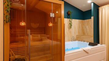 Quarto romântico, banheira de imersão (Gorges de Galamus) | Banheira de hidromassagem