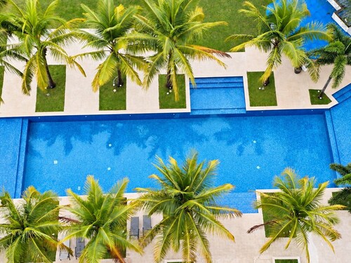Family-Friendly Ocean View Apto in Playa Blanca