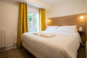 2 slaapkamers, een strijkplank/strijkijzer, wifi, beddengoed