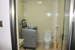 Bathroom - Vienna Classic Hotel (Tongren Jiangkou) (Jiangkou)