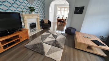 Smart TV, DVD player, books