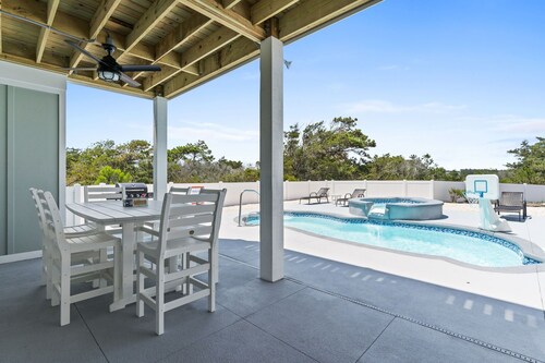 Only Wanna Beach With You – Premier Luxury Getaway